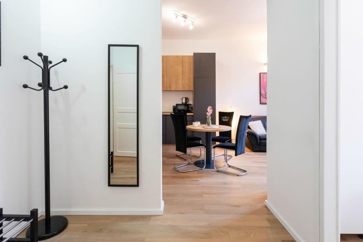 Niko And Sofia'S Apartment Urban Stay Zagreb Ngoại thất bức ảnh